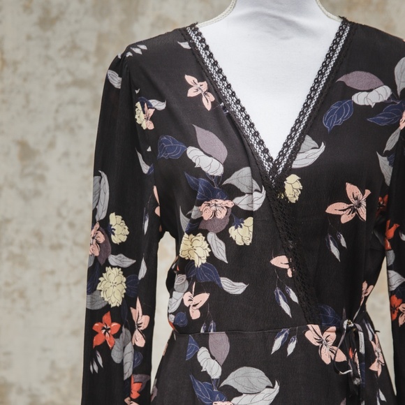 Astr Black A-Line Wrap Dress - Picture 2 of 5